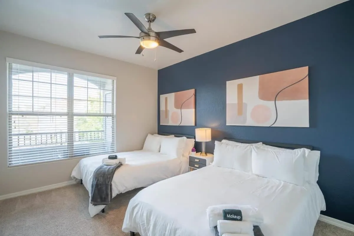 Apartamento Chic 2Bd - Midtown - Gym, Pool, W-D, Parking - Sleeps 8 Phoenix