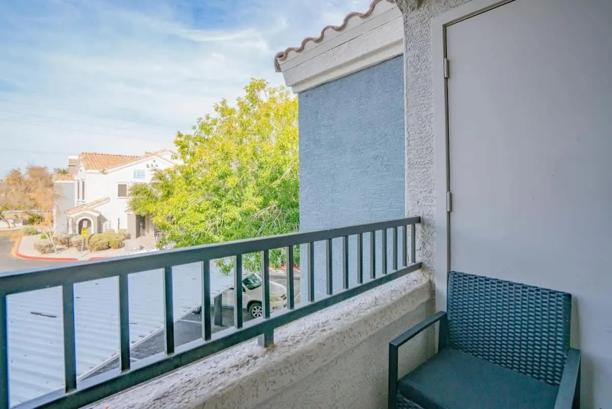 Apartamento Chic 2Bd - Midtown - Gym, Pool, W-D, Parking - Sleeps 8 Phoenix